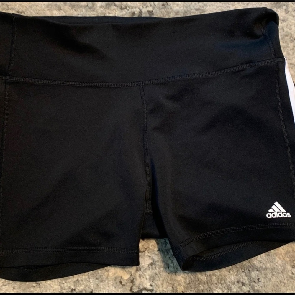 Women’s adidas Shorts Size X-Large